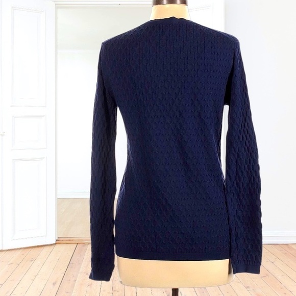 ⭐️ Tommy Hilfiger Sweater - Picture 2 of 5